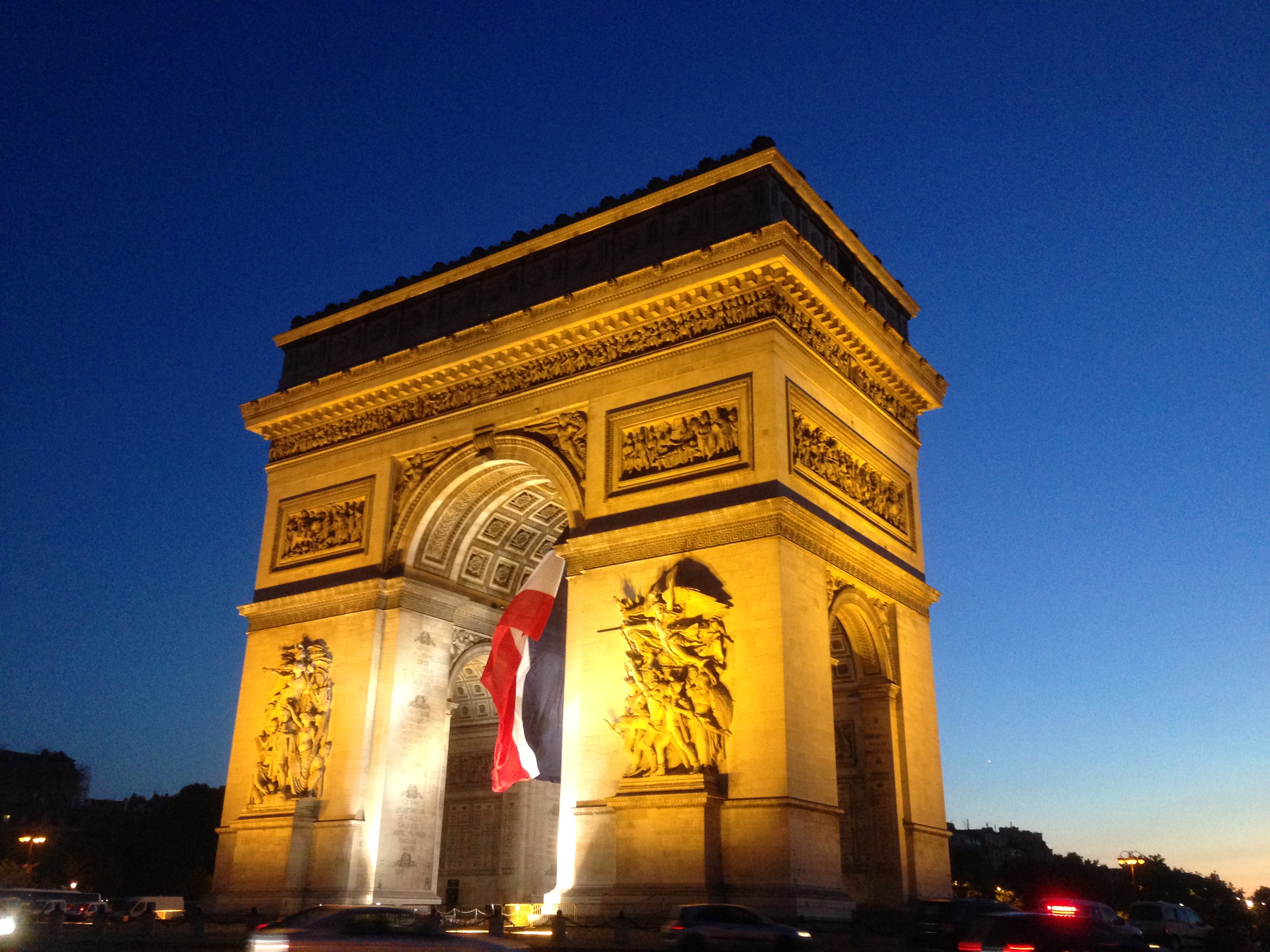 Paris Arc De Triomphe Night2
